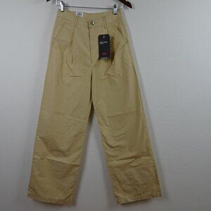 Levi's Wide Leg Pants Women's Size 27x32 Beige Pleated High Rise Loose Fit